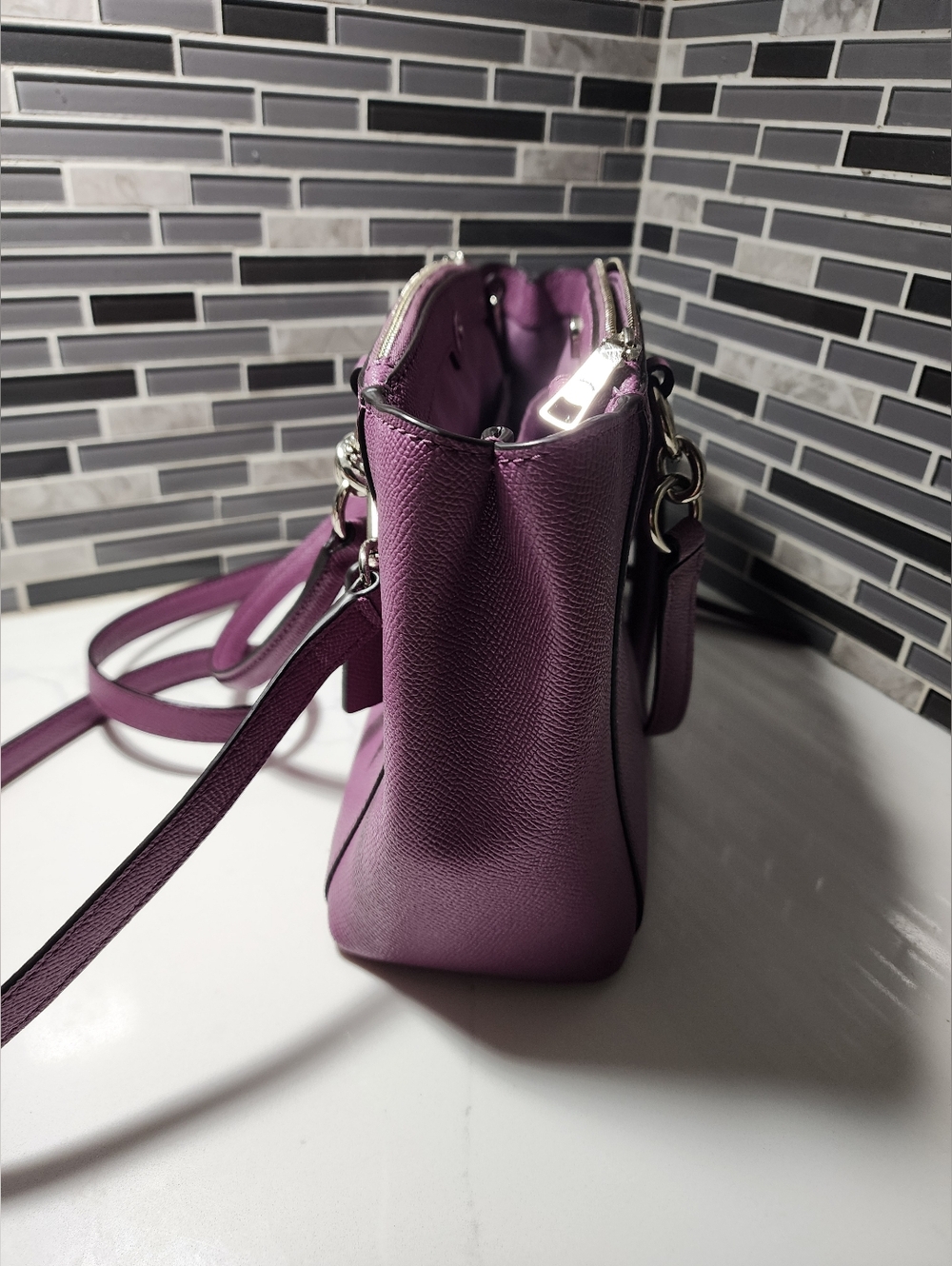 Coach Mini Christie Carryall in crossgrain leather - Picture 4 of 13